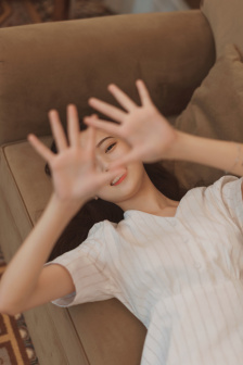 女澡堂里的男搓澡工